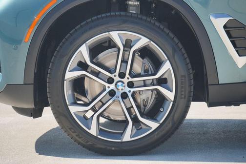 2026 BMW X5 sDrive40i