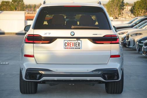 2026 BMW X7 xDrive40i