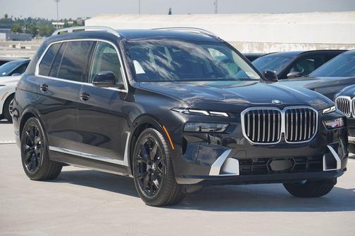 2026 BMW X7 xDrive40i