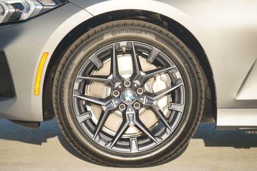 2025 BMW 330 i