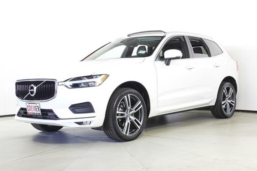 2021 Volvo XC60 T5 Momentum