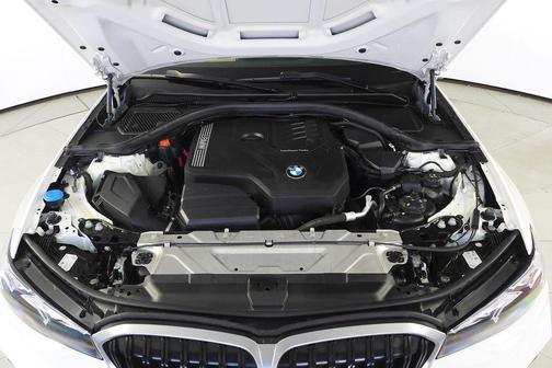 2023 BMW 330 330i