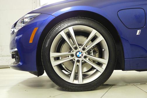 2018 BMW 330e iPerformance