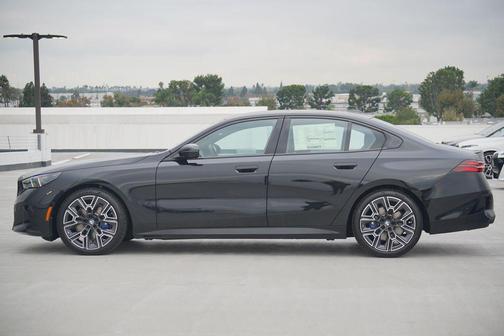 2026 BMW 540 i xDrive