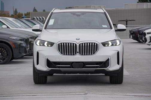 2026 BMW X5 sDrive40i