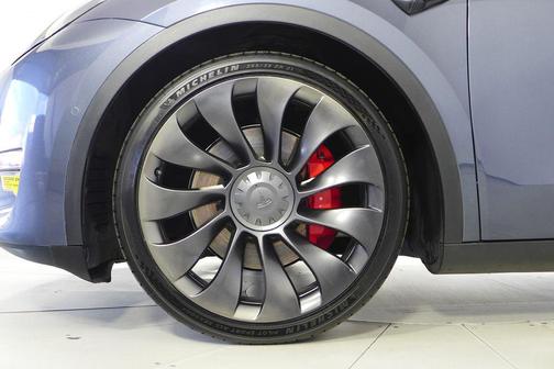 2022 Tesla Model Y Performance Dual Motor All-Wheel Drive