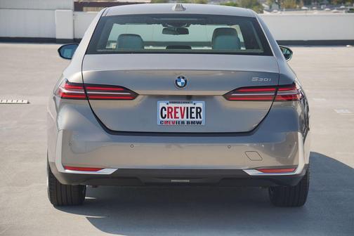 2026 BMW 530 i