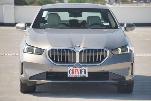 2026 BMW 530 i