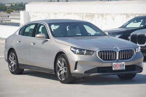 2026 BMW 530 i
