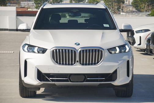 2026 BMW X5 PHEV xDrive50e