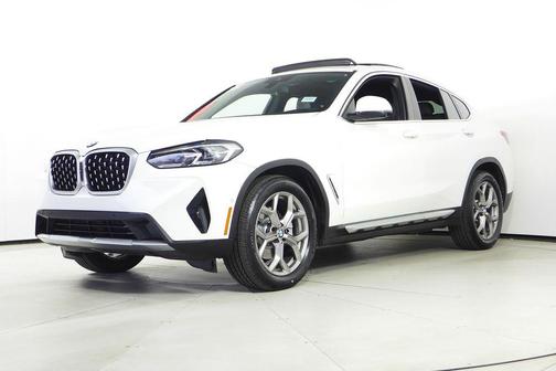 2022 BMW X4 xDrive30i
