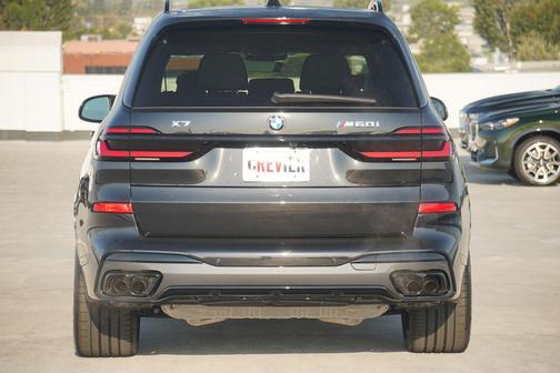 2026 BMW X7 M60i