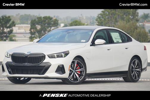 2026 BMW 550e 550e xDrive