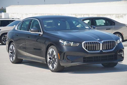 2026 BMW 530 i