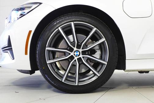 2021 BMW 330e Base