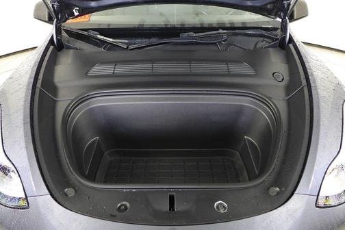 2023 Tesla Model Y Performance Dual Motor All-Wheel Drive