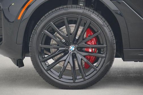 2026 BMW X6 M60i