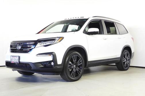 2022 Honda Pilot AWD Black Edition