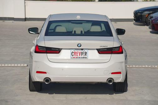 2025 BMW 330 i