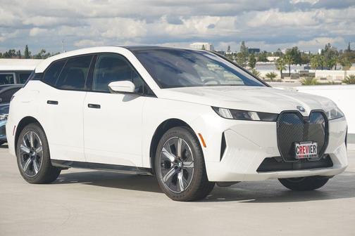 2026 BMW iX xDrive45