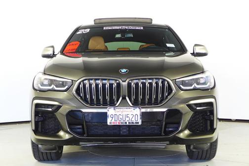2023 BMW X6 M50i