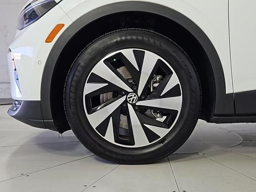 2023 Volkswagen ID.4 Standard