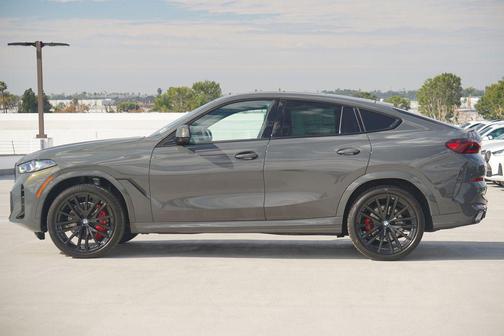 2026 BMW X6 xDrive40i