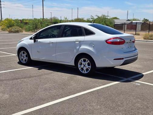 2015 Ford Fiesta SE