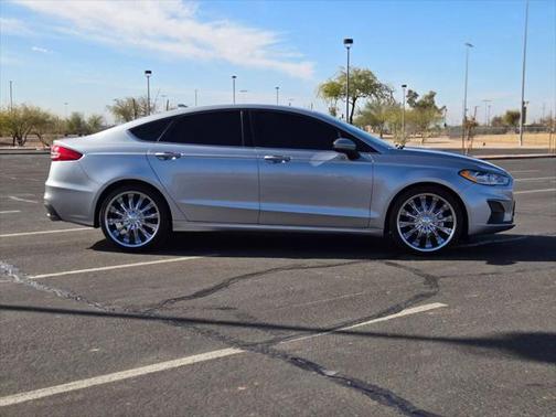 2020 Ford Fusion SE