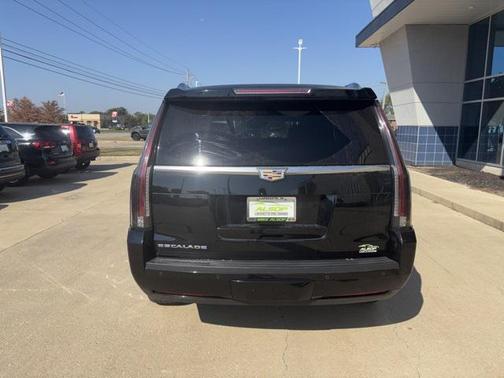 2016 Cadillac Escalade Premium