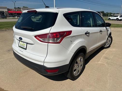 2015 Ford Escape S