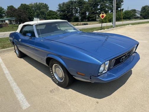 1973 Ford Mustang Base