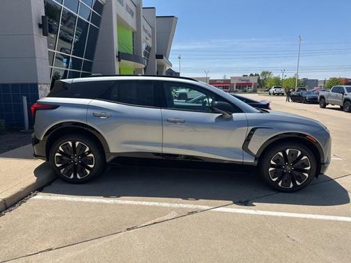 2024 Chevrolet Blazer EV eAWD RS