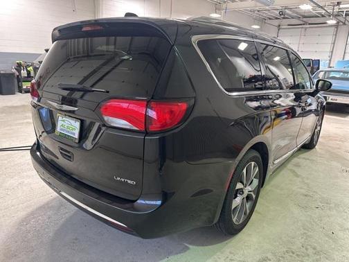 2020 Chrysler Pacifica Limited