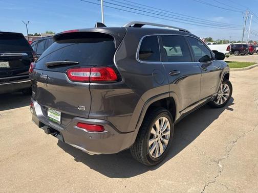 2018 Jeep Cherokee Overland