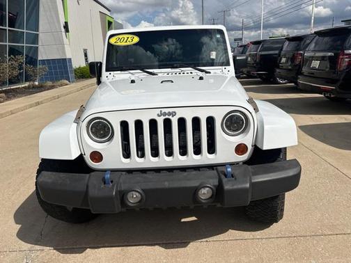 2013 Jeep Wrangler Unlimited Sahara