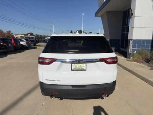 2020 Chevrolet Traverse LS