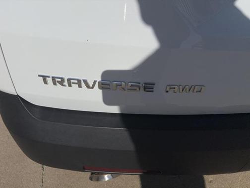 2020 Chevrolet Traverse LS