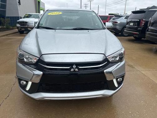 2019 Mitsubishi Outlander Sport SE