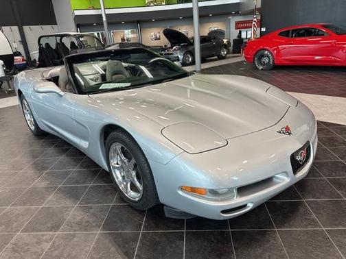 2002 Chevrolet Corvette Base