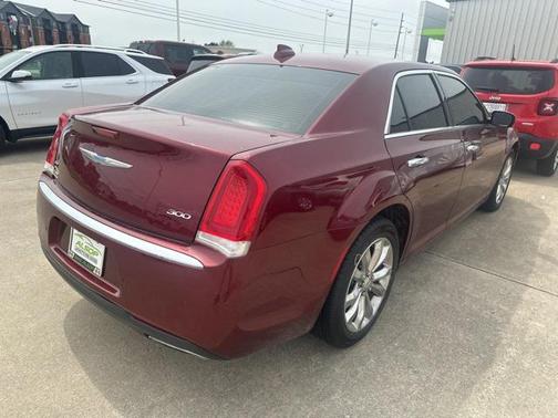 2018 Chrysler 300 Limited