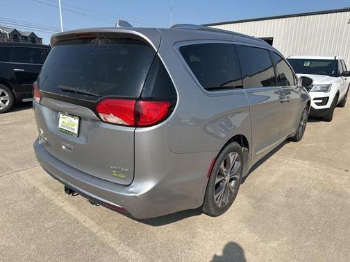 2017 Chrysler Pacifica Limited