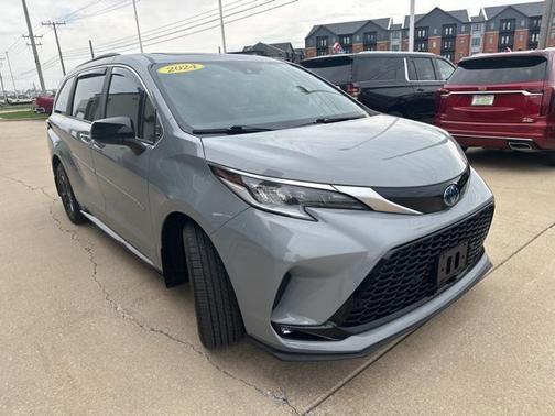2024 Toyota Sienna XSE 7 Passenger