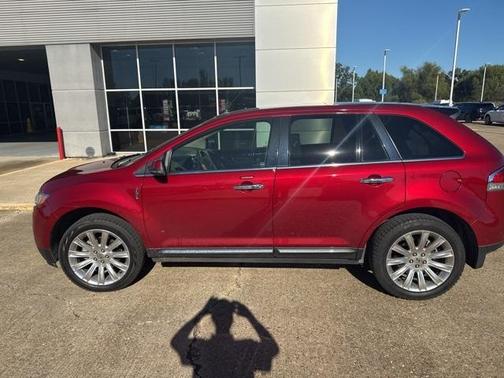 2015 Lincoln MKX Base