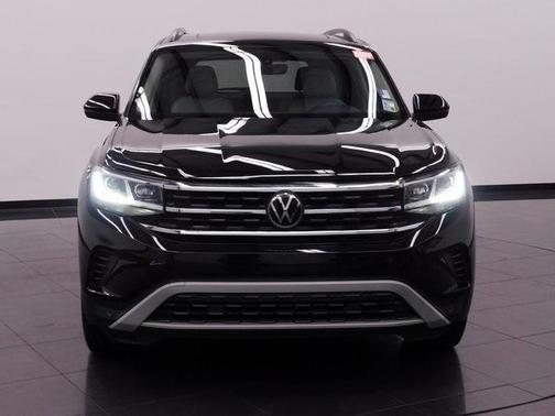 2022 Volkswagen Atlas 3.6L SE w/Technology