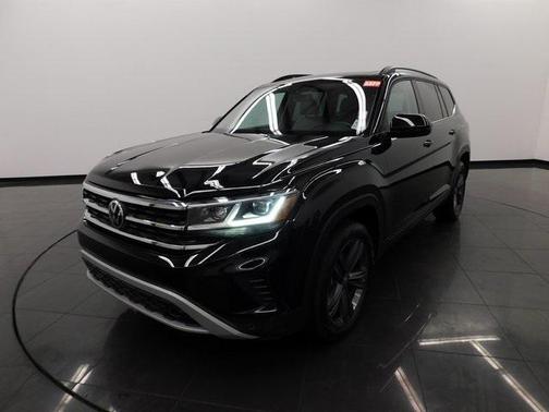 2022 Volkswagen Atlas 3.6L SE w/Technology