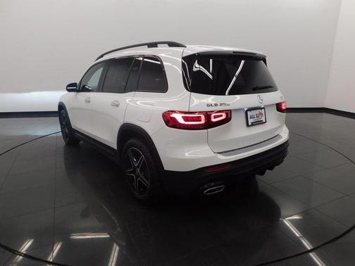 2023 Mercedes-Benz GLB 250 Base