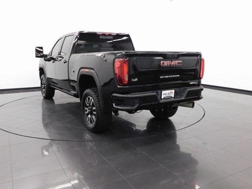 2022 GMC Sierra 2500 AT4