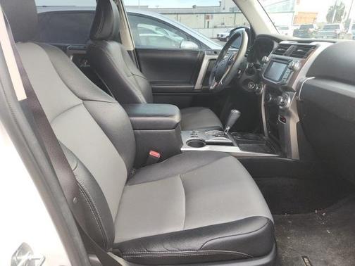 2016 Toyota 4Runner SR5 Premium