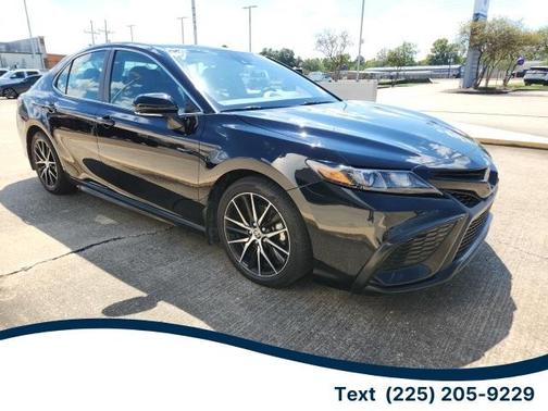 2024 Toyota Camry Hybrid SE